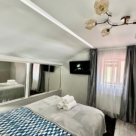 Deyinn Guest House Centrum Torda Kültér fotó