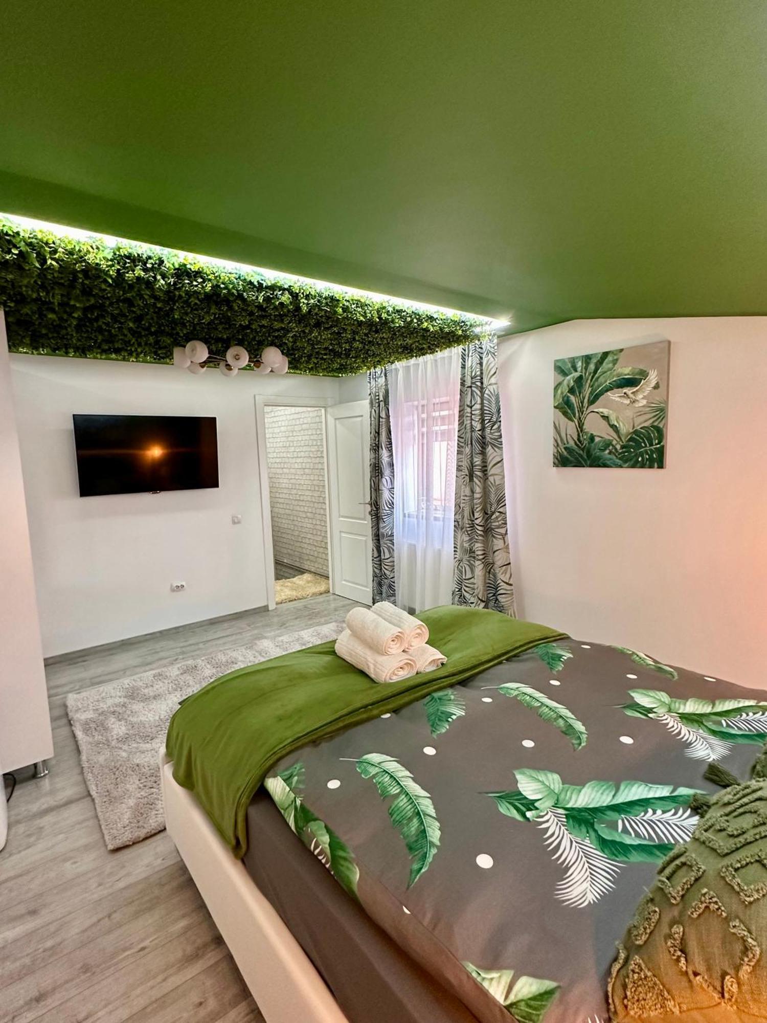 Deyinn Guest House Centrum Torda Kültér fotó